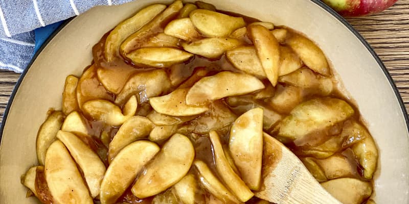 How to Cut Apples for Apple Pie, Preparing Apples for Pie Filling
