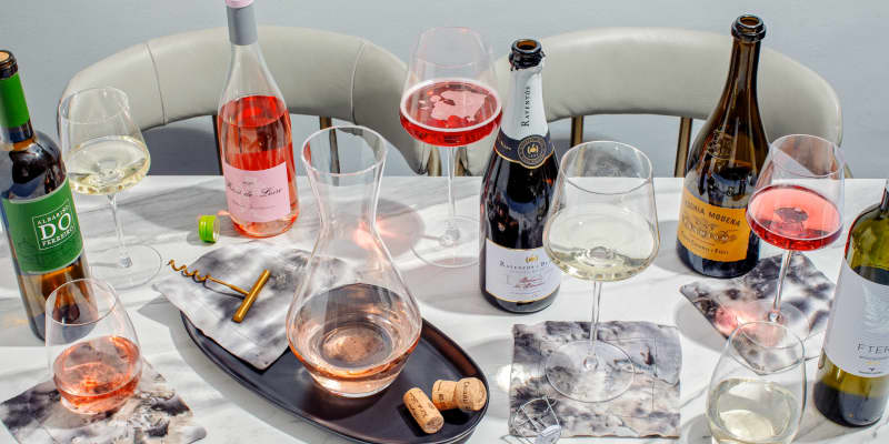 Inexpensive clearance wine glasses