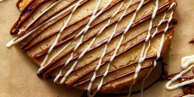 Chocolate drizzle sale