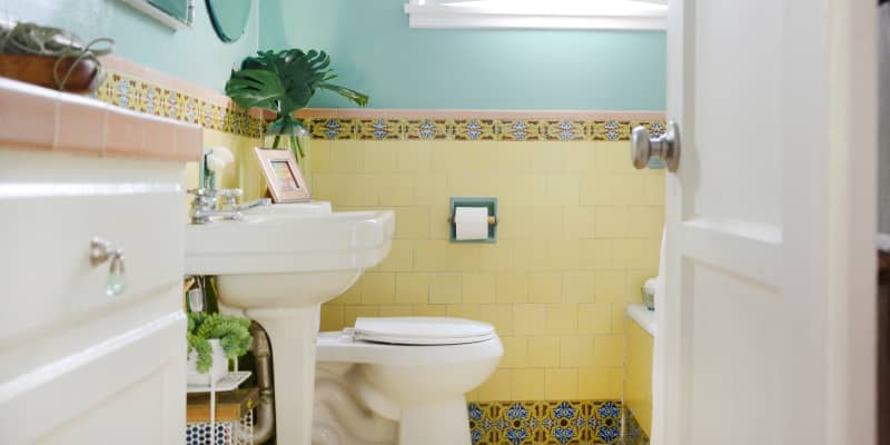 Best Bathroom Cleaning Strategies for Seniors - Beverly's Daughter