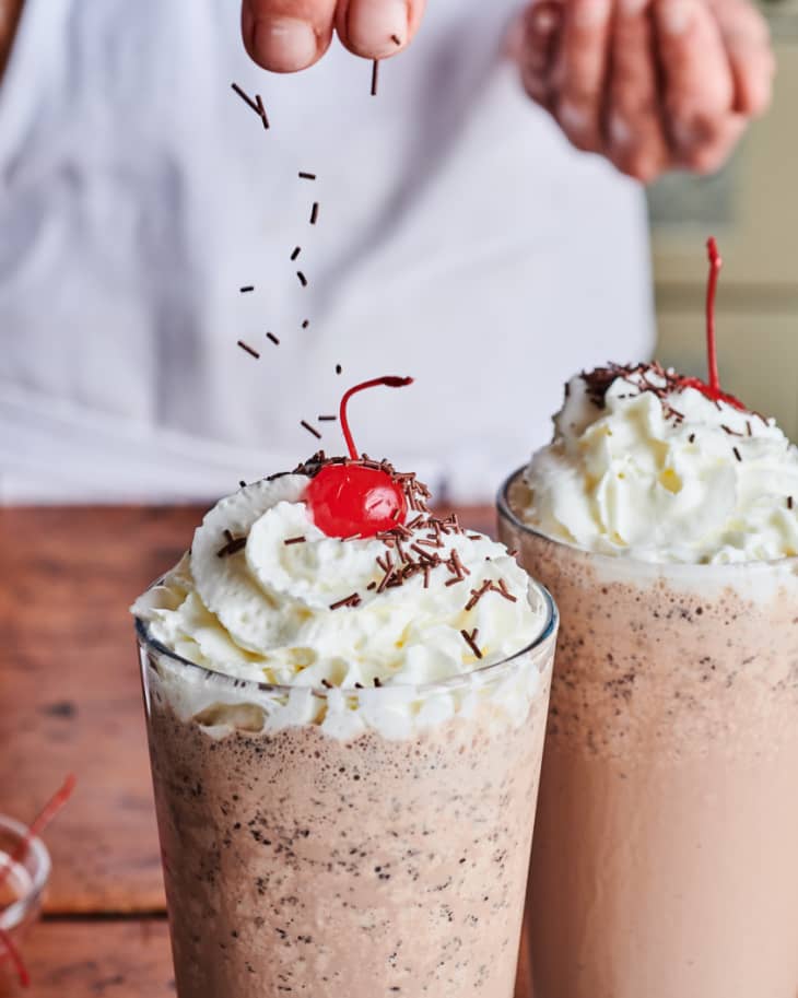 Making milkshakes store