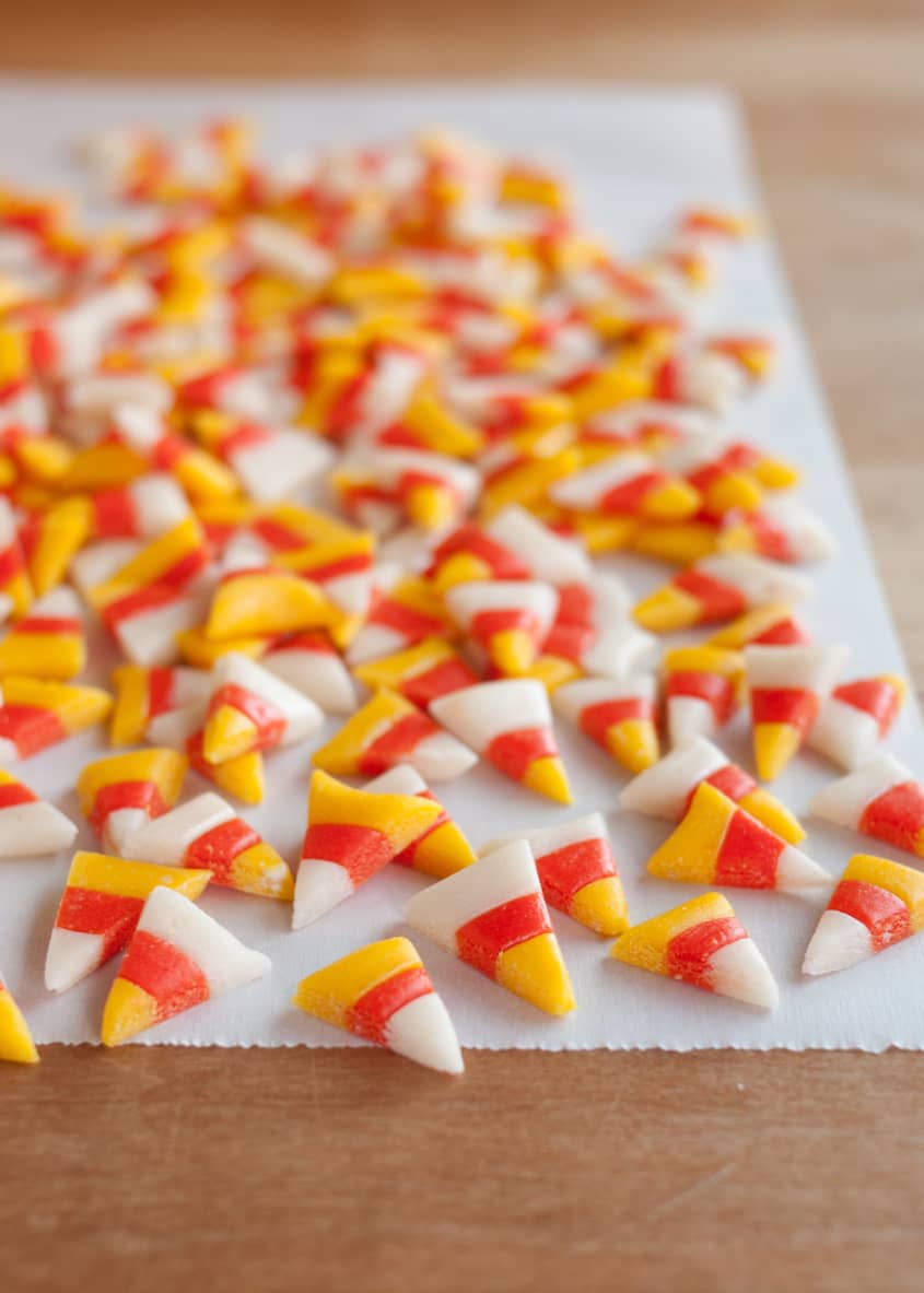 16 oz Candy Corn Vanilla Candy Bits