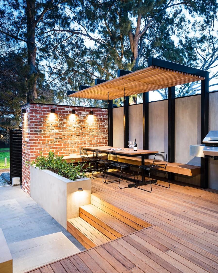 Comedor en el jardín