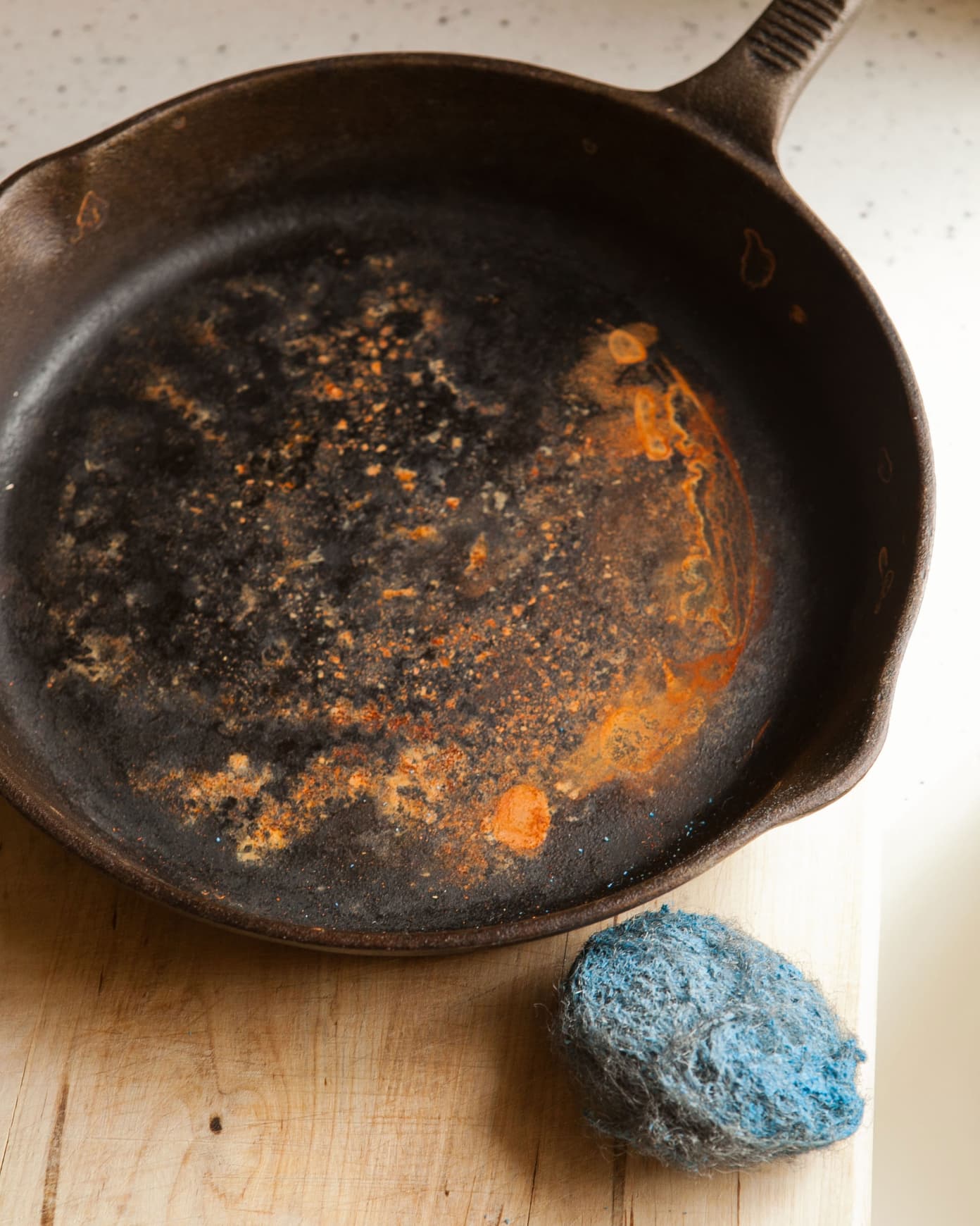 How to clean a rusty cast iron skillet - Feast and Farm