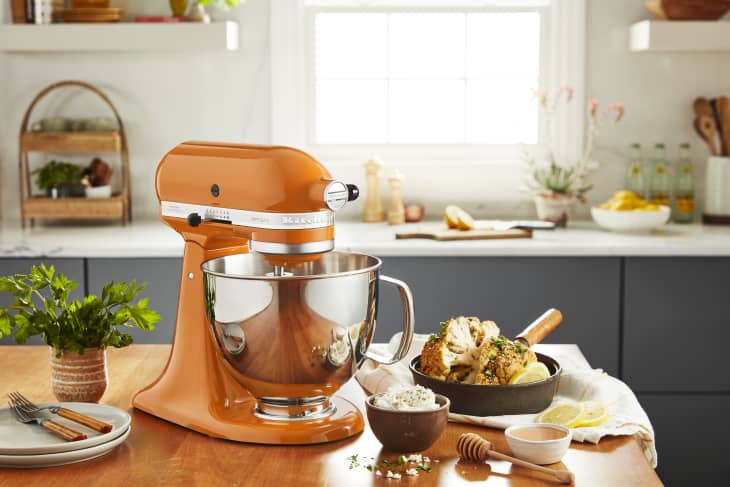 https://cdn.apartmenttherapy.info/image/upload/f_auto,q_auto:eco,c_fill,g_center,w_730,h_487/KitchenAid_Stand_Mixer_Honey_Lifestyle_2