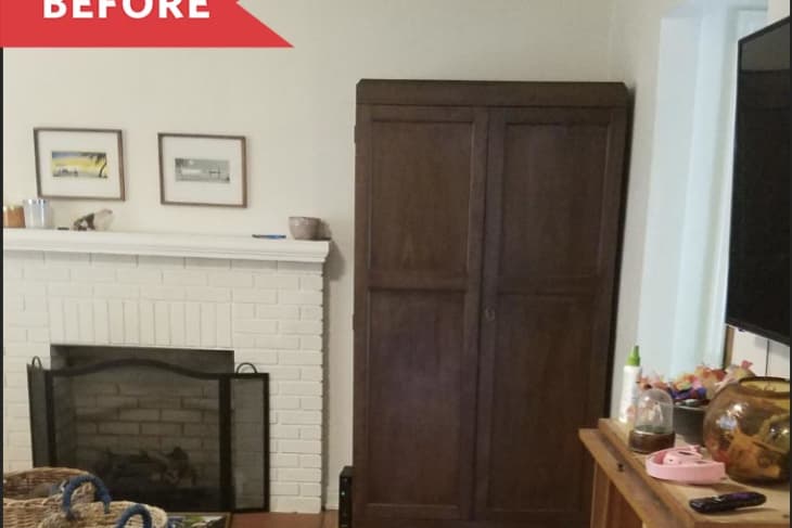 Wood wardrobe before renovation