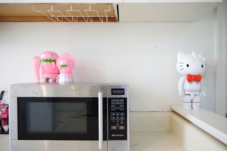 Choosing outlet a microwave
