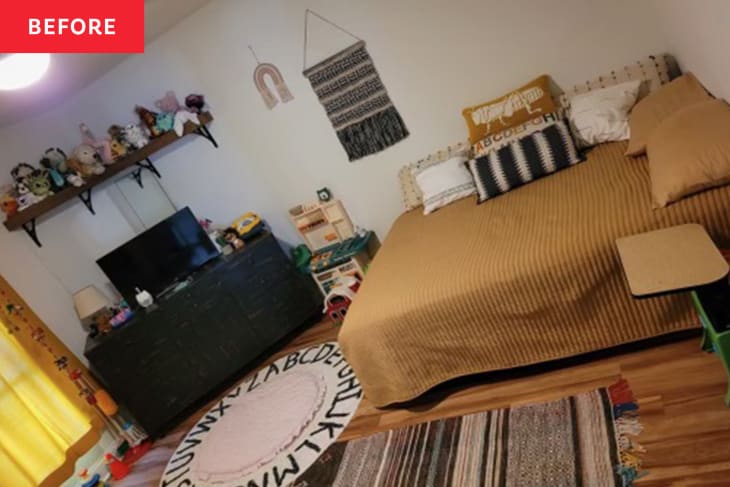 White kids room before makeover