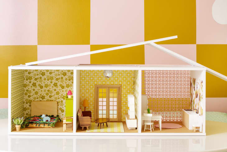 Laura ashley room 2025 by room dollhouse