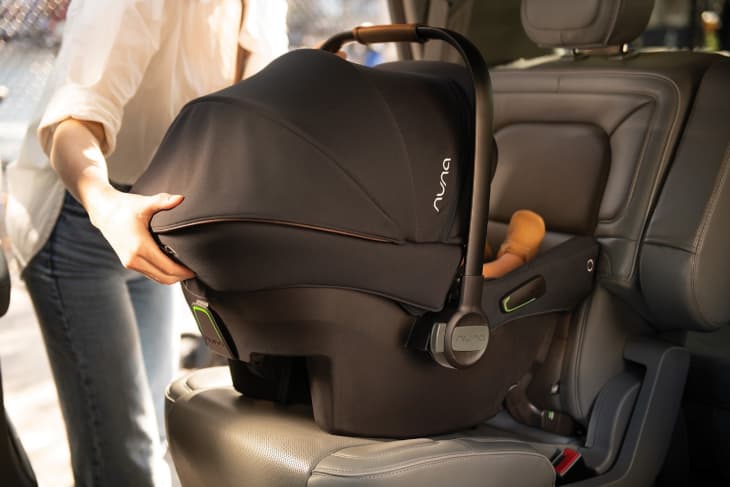 Review Nuna Pipa Urbn Car Seat and Travel System Cubby