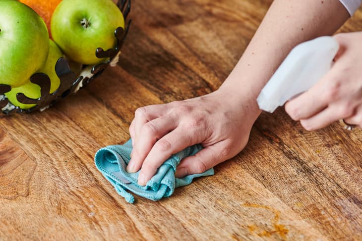 Mistakes to Avoid With Microfiber Cloths | Kitchn