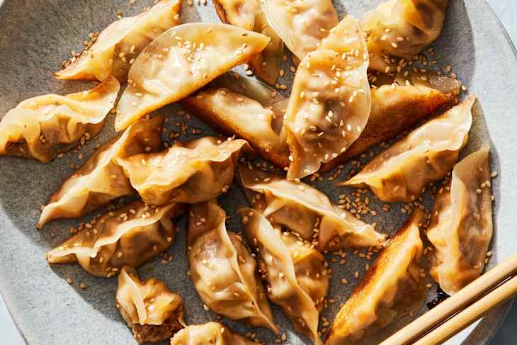 Cheeseburger dumplings plated.