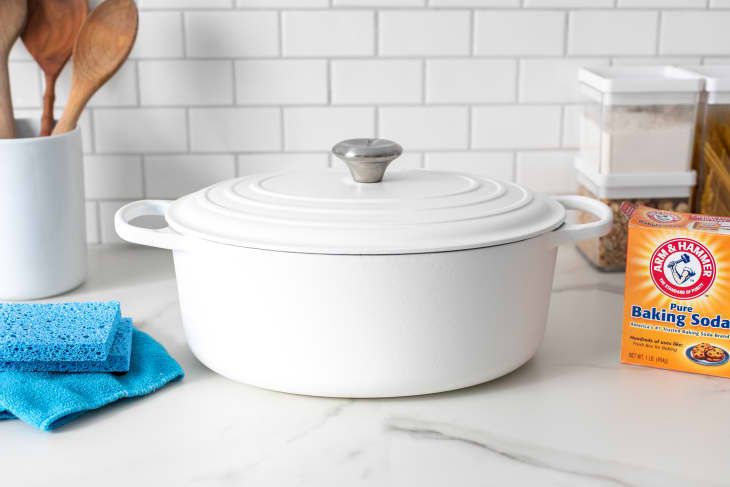 How To Clean Burnt Stains Off Enameled Dutch Oven | Kitchn