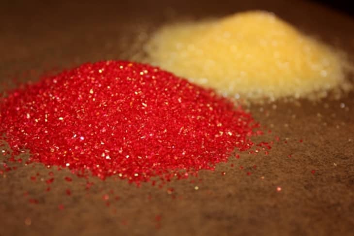 What glitter is used to create the sugar effect in the first