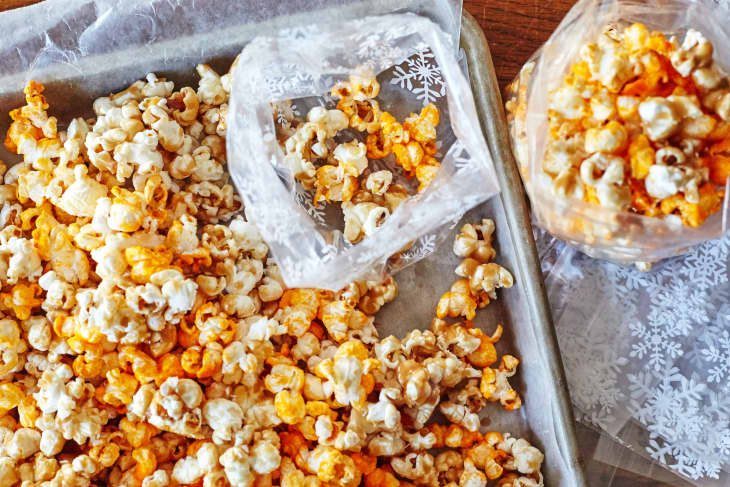 Chicago-Style Popcorn