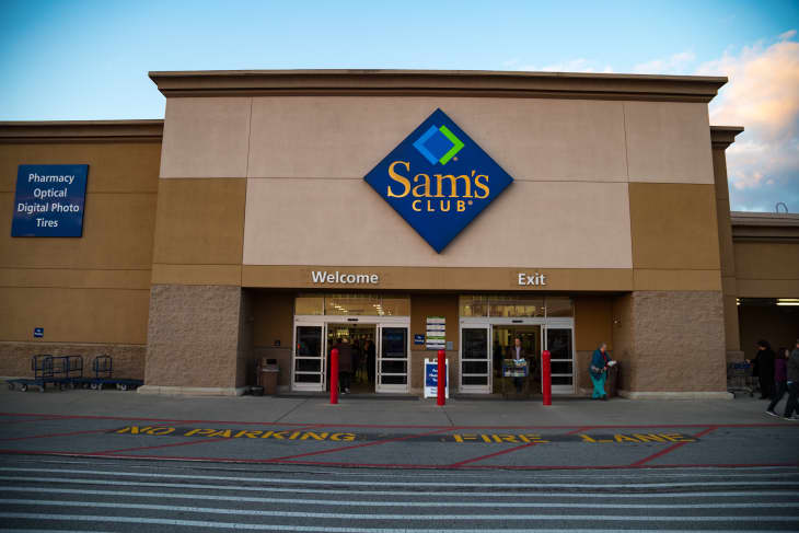 Sam's Club Adds Polish Dog to Cafe Menu | Kitchn