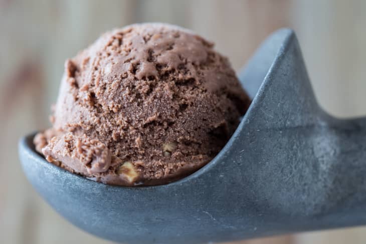 Summer Recipe: Chocolate & Hazelnut Praline Gelato | The Kitchn