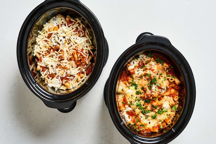 Ziti pasta in marinara sauce and melted cheese cooked in two separate slow cookers