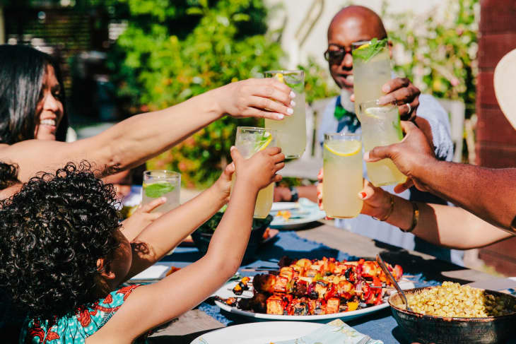 Summertime Entertaining: Pretty As A Pitcher!