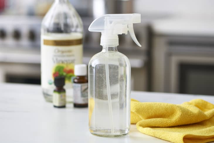 How To Make an All-Natural Kitchen Cleaner