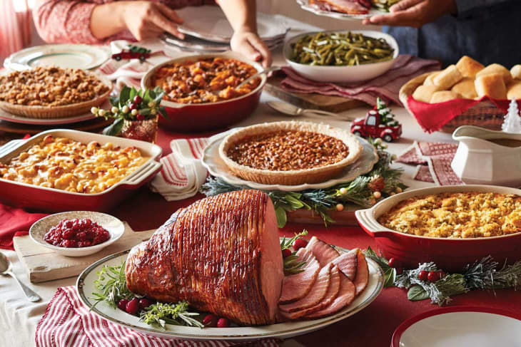 Cracker Barrel Is Serving Up Holiday Feasts — In Case You Don't Want to ...