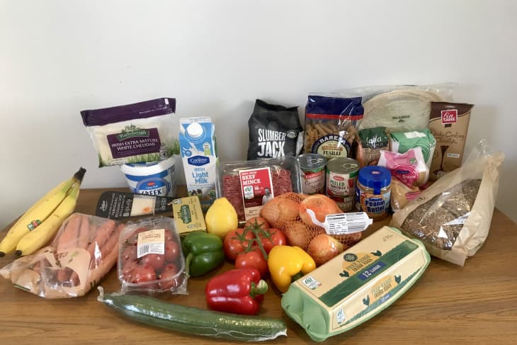 What A Family Of 3 In Ireland Spends On Groceries For The Week 