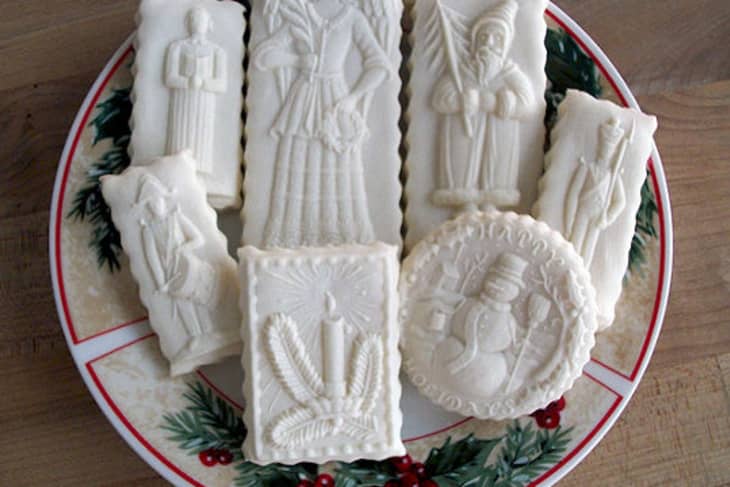 Ceramic cookie deals molds