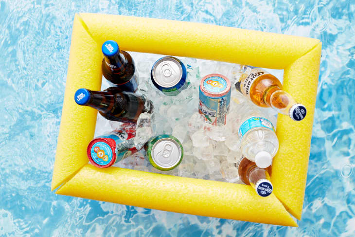 Floating sales beverage cooler