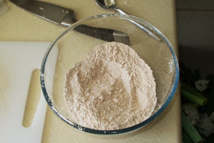 Food Science: Why Some Flour Gets Bleached and Bromated | The Kitchn