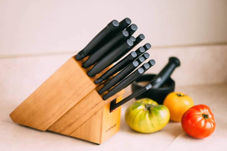 Single sales knife block