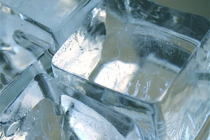 How to make blue ice cubes deals