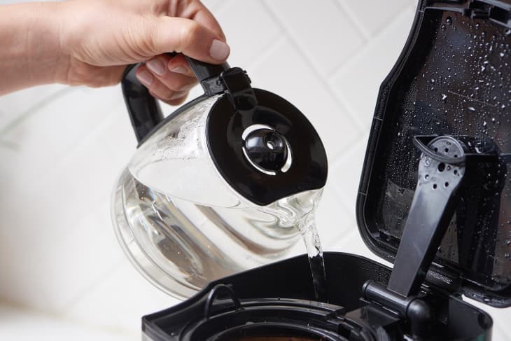 Clean coffee filter 2025