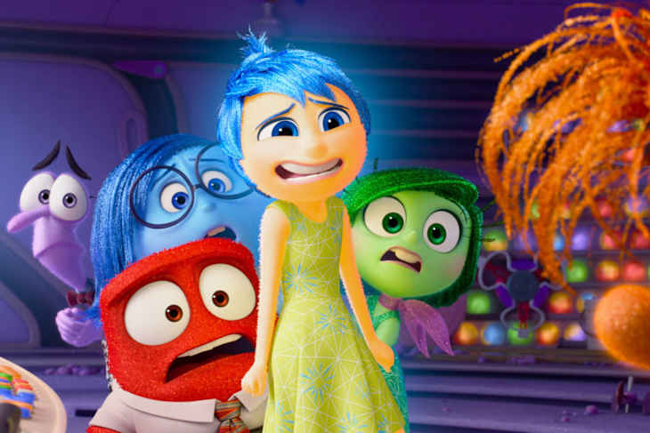 INSIDE OUT 2, from left: Fear (purple, voice: Tony Hale), Sadness (glasses, voice: Phylis Smith), Anger (red, voice: Lewis Black), Joy (green dress, voice: Amy Poehler), Disgust (green, voice: Liza Lapira), Anxiety (orange, voice: Maya Hawke), 2024. © Walt Disney Studios Motion Pictures / Courtesy Everett Collection