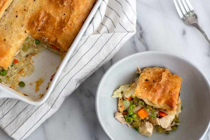 I Tried Reese Witherspoon’s Favorite Chicken Pot Pie Casserole | Cubby
