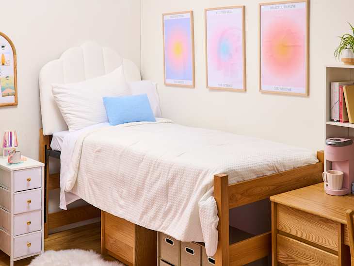 clean girl side of a dorm room