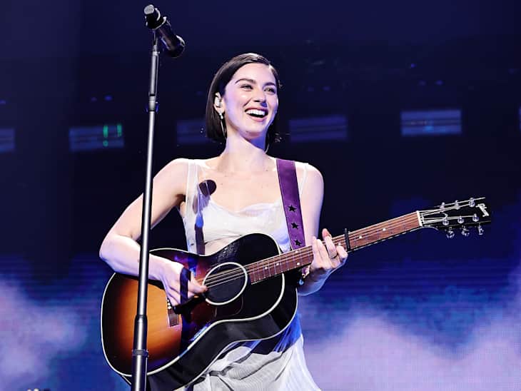 NEW YORK, NEW YORK - DECEMBER 13: Gracie Abrams performs on stage during iHeartRadio z100's Jingle Ball 2024 Presented By Capital One at Madison Square Garden on December 13, 2024 in New York City. (Photo by Theo Wargo/Getty Images for iHeartRadio)