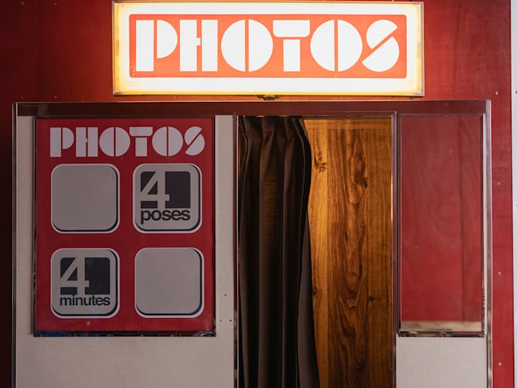 outdoor instant photo machine kiosk - photo booth