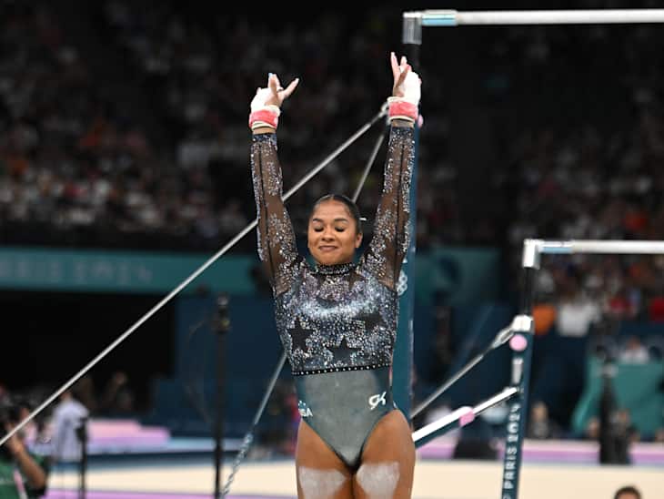 PARIS, FRANCE-July 28: Jordan Chiles of USA competes on the unevern bars during the Artistic Gymnastics Women's Qualification at the the Olympic Games Paris 2024 at Bercy Arena