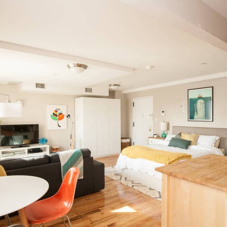 Kay’s 400 Square Foot DIY Studio | Apartment Therapy