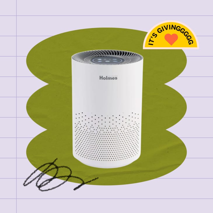 Holmes 360 True HEPA Air Purifier on a colored background. Text reads "It's Givinggggg"