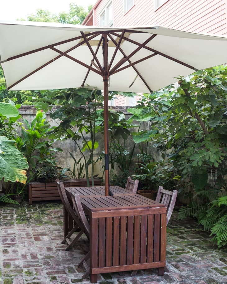 Easy Way to Clean a Patio Umbrella The Kitchn