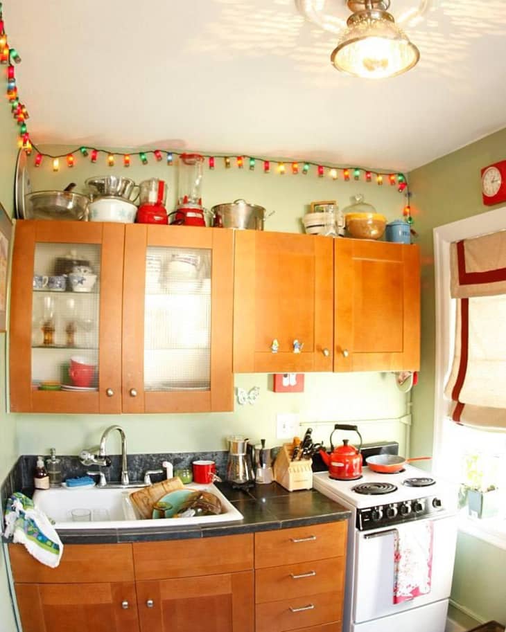 Suki's Small Studio in Seattle | Apartment Therapy