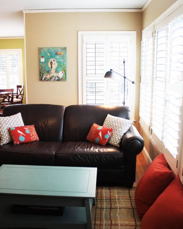 Misty’s Bright and Colorful Cottage! Apartment Therapy