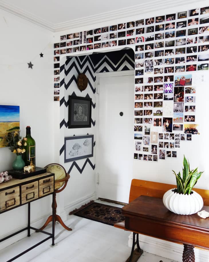 A New York Studio Full of “Nooks and Corners” Apartment Therapy