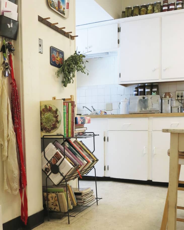 5 Vintage Book Racks For Your Cookbooks | The Kitchn