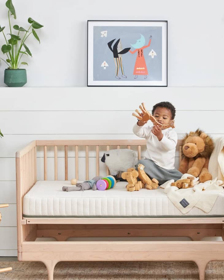 The Safest Cribs for Infants & Toddlers