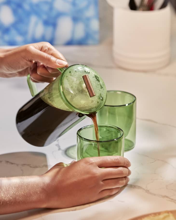 This Bestselling Pyrex Measuring Cup Set Is Food Editor-Approved