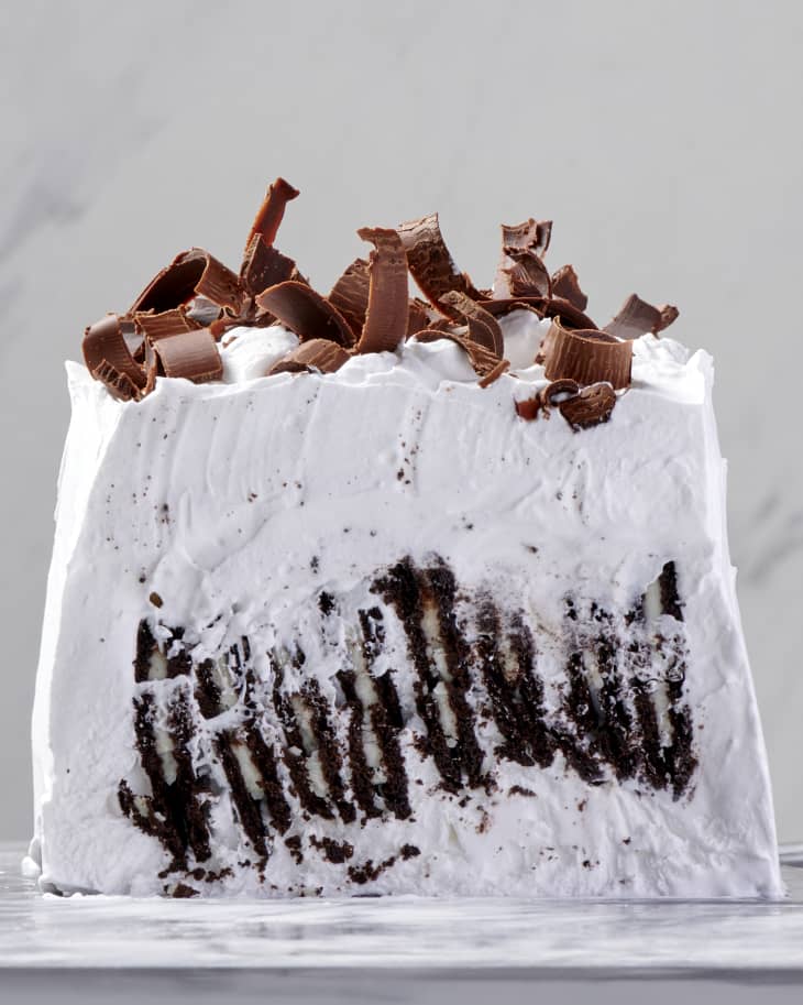 Easy Ice Cream Cake Recipe - Dinner, then Dessert