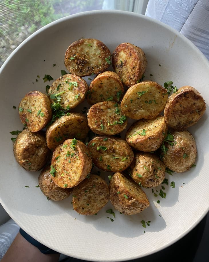 Crispy Air Fried Roast Potatoes (Parboiled) – Feast Glorious Feast