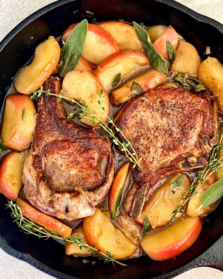 One-Skillet Sage and Apple Pork Chops